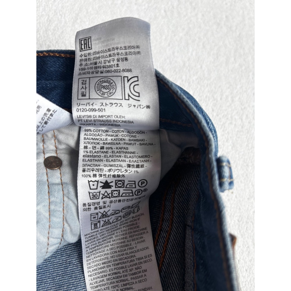 Levi's 501 Original Fit Jeans Womens 27 Medium Wash Distressed Raw Hem Denim - Picture 5 of 12